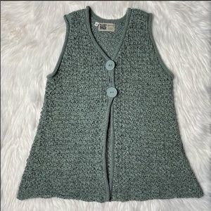 🦉CLEARANCE! HABITAT handknitted sleeveles shrug M